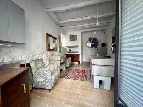negozio in affitto a Viterbo in zona Centro Città
