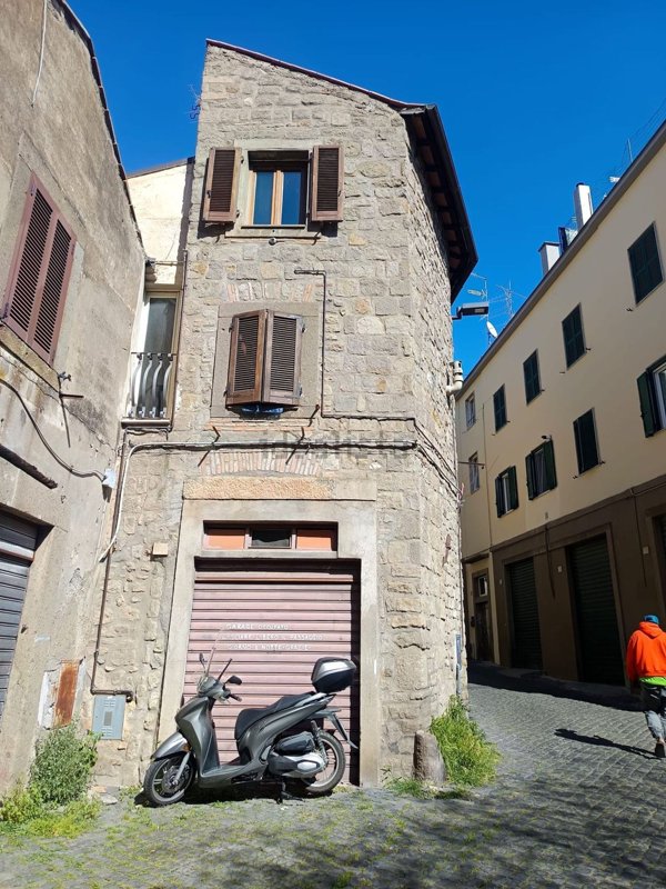 appartamento in affitto a Viterbo in zona Centro Città