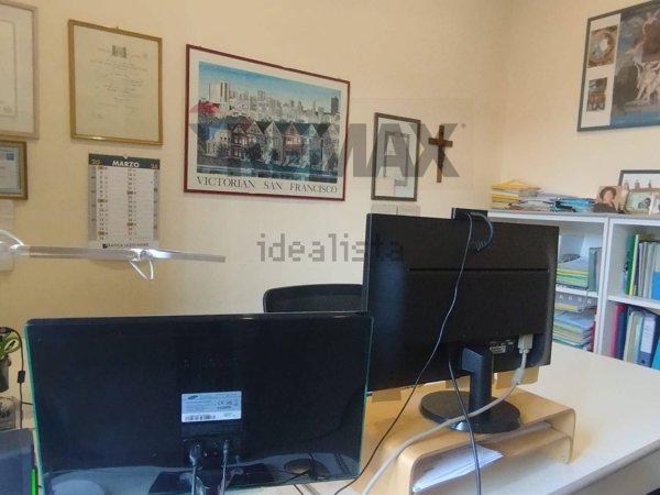 ufficio in affitto a Viterbo in zona Centro Città
