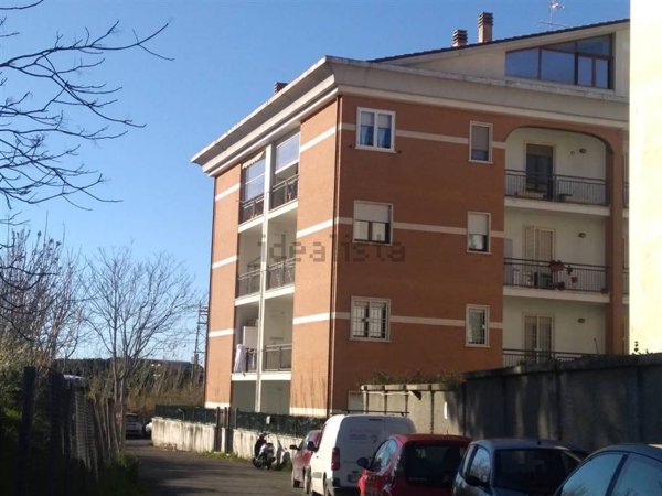 appartamento in affitto a Viterbo in zona La Quercia