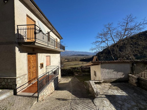 casa indipendente in affitto a Contigliano