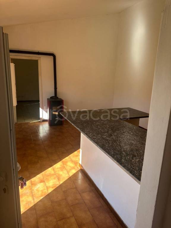 appartamento in affitto a Fara in Sabina in zona Passo Corese