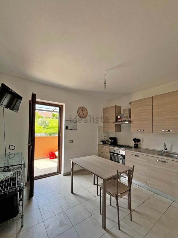 appartamento in affitto a Fara in Sabina in zona Passo Corese