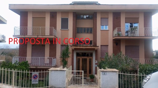 appartamento in affitto a Fara in Sabina in zona Passo Corese