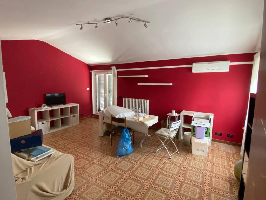 appartamento in affitto a Fara in Sabina in zona Passo Corese