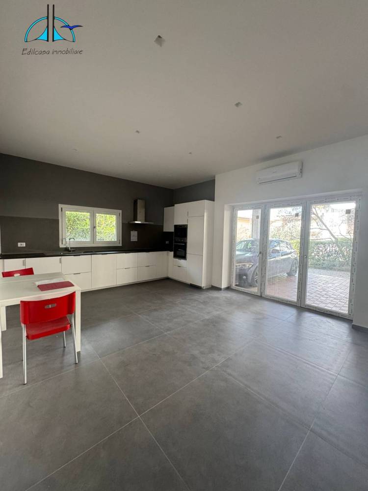 appartamento in affitto a Fara in Sabina in zona Passo Corese