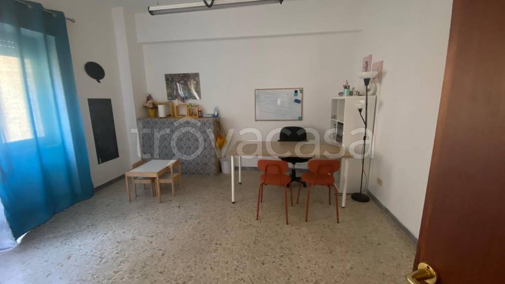 appartamento in affitto a Fara in Sabina in zona Passo Corese