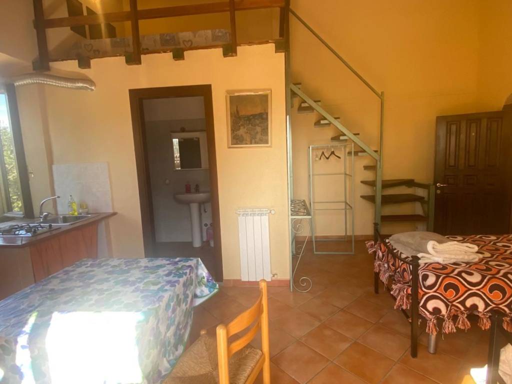 appartamento in affitto a Fara in Sabina