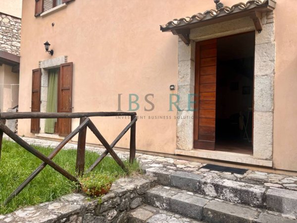 casa indipendente in affitto a Leonessa