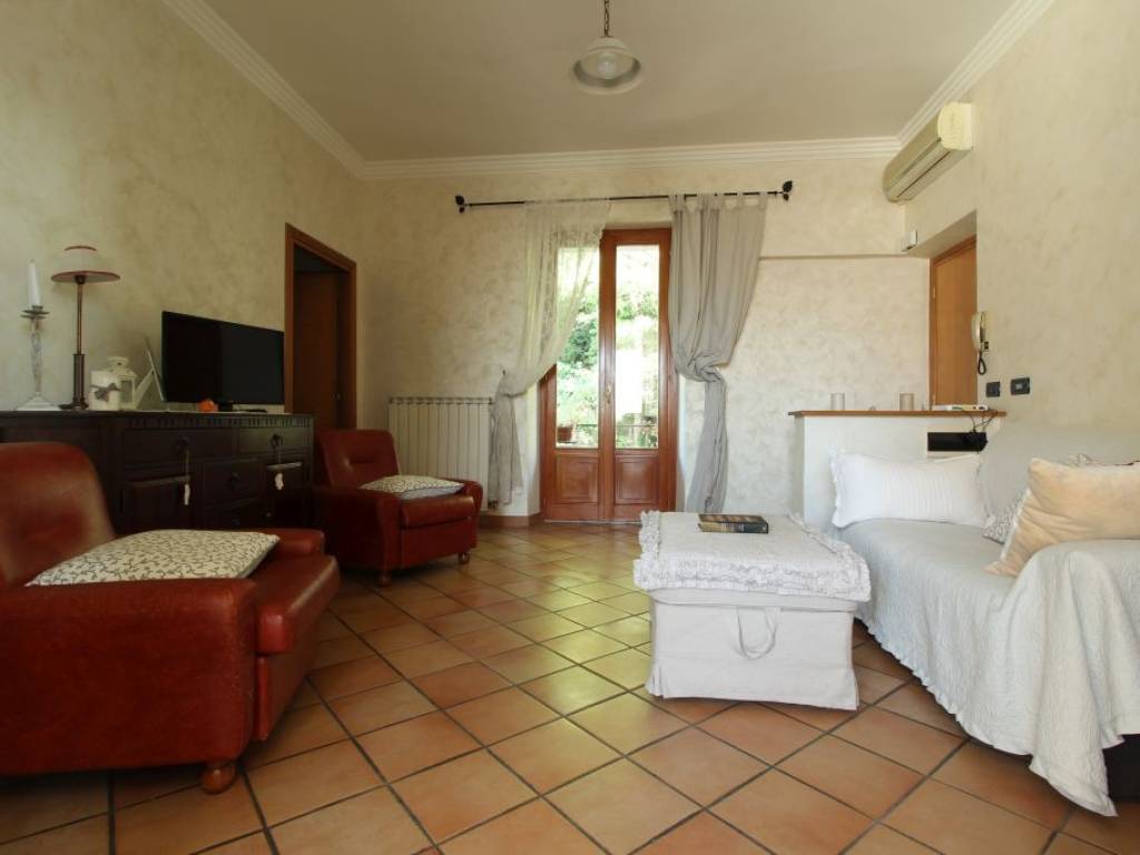 appartamento in affitto a Poggio Mirteto