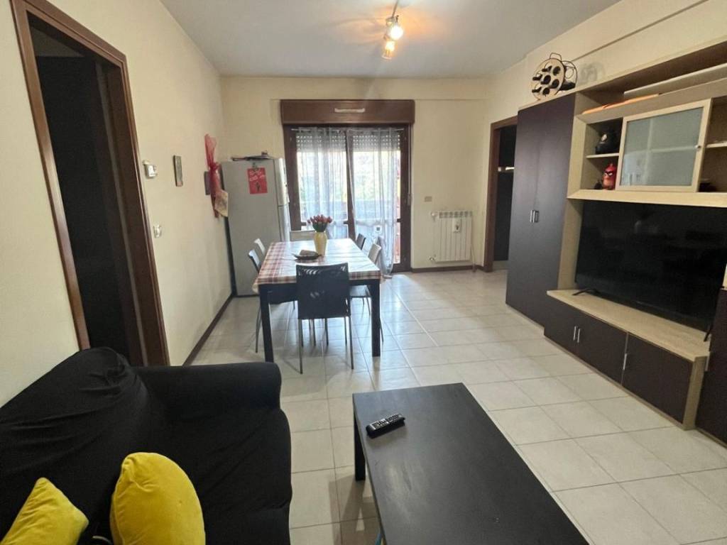 appartamento in affitto a Rieti in zona Campoloniano