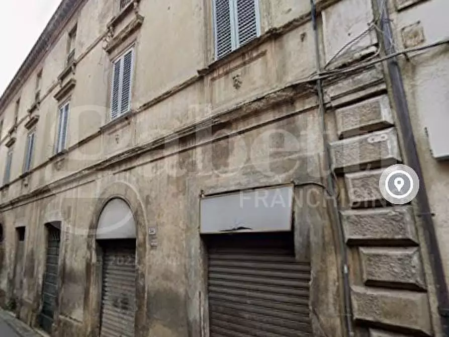 locale di sgombero in affitto a Rieti