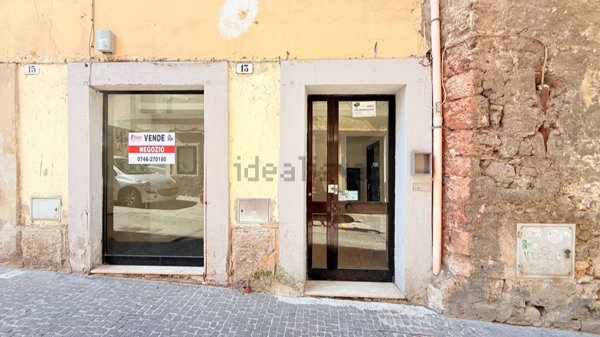 locale commerciale in affitto a Rieti in zona Centro Città