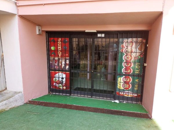 locale commerciale in affitto a Rieti