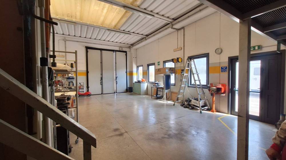 locale di sgombero in affitto a Rieti in zona Vazia