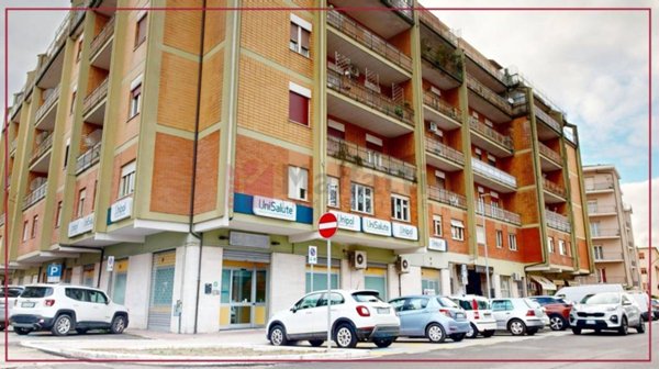 locale commerciale in affitto a Rieti in zona Centro Città