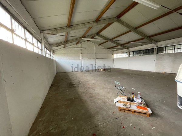 locale di sgombero in affitto ad Albano Laziale