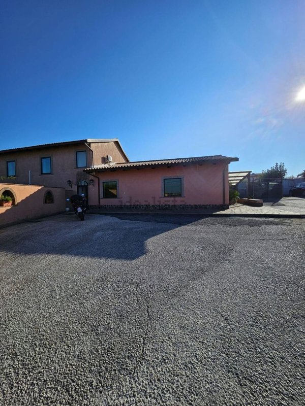 ufficio in affitto ad Albano Laziale