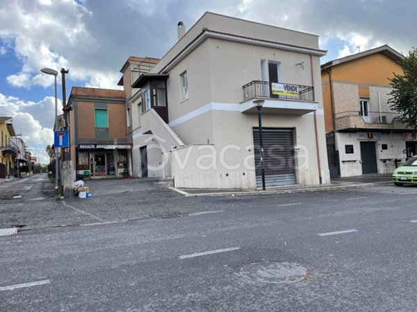 appartamento in affitto ad Albano Laziale in zona Pavona