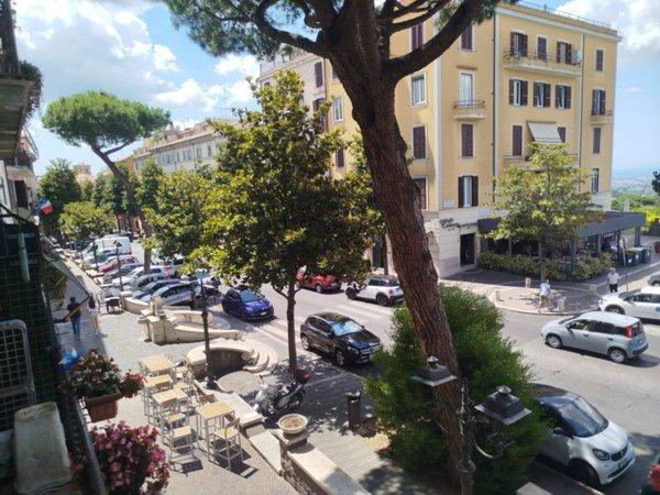 appartamento in affitto ad Albano Laziale