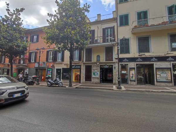appartamento in affitto ad Albano Laziale