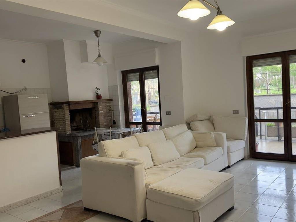 appartamento in affitto ad Albano Laziale