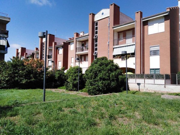 appartamento in affitto ad Albano Laziale in zona Cecchina