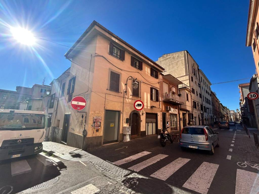 ufficio in affitto ad Albano Laziale
