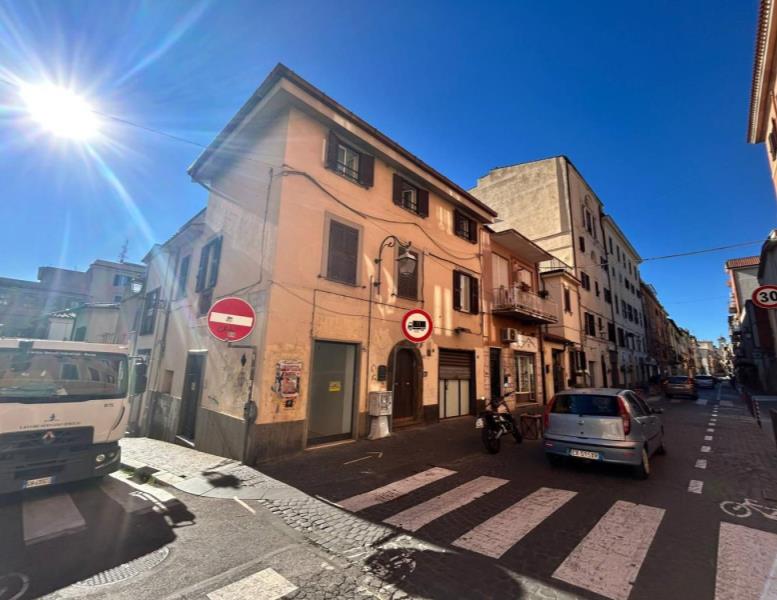 ufficio in affitto ad Albano Laziale