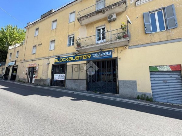 locale commerciale in affitto ad Albano Laziale
