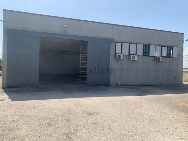 locale di sgombero in affitto ad Albano Laziale