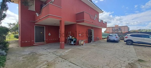 appartamento in affitto ad Albano Laziale in zona Pavona