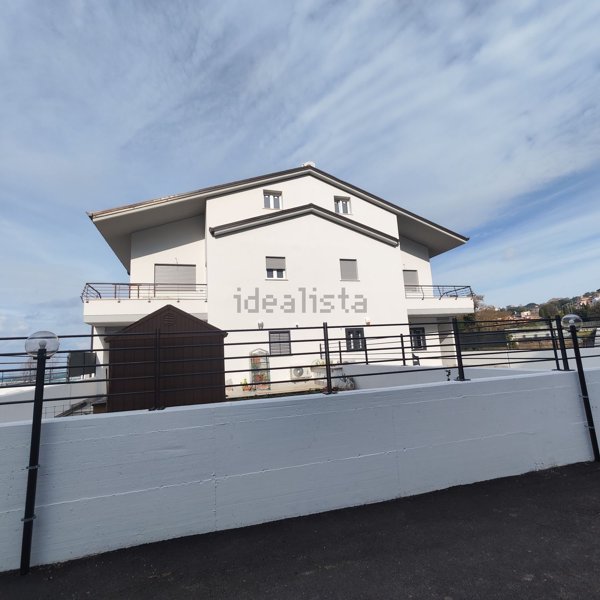 appartamento in affitto ad Albano Laziale