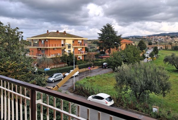 appartamento in affitto ad Albano Laziale in zona Pavona