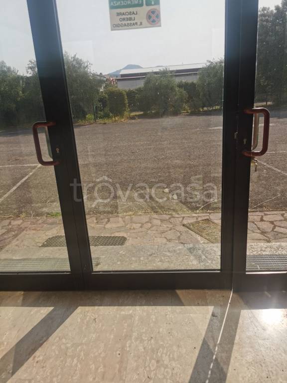 ufficio in affitto ad Albano Laziale in zona Marfoli