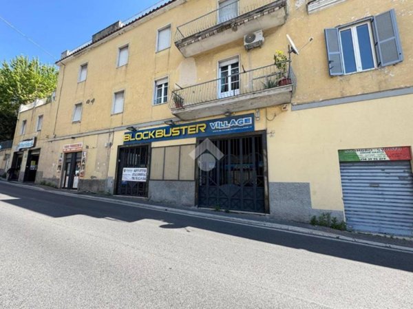 negozio in affitto ad Albano Laziale