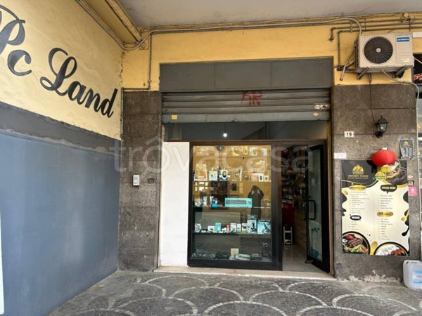 negozio in affitto ad Albano Laziale