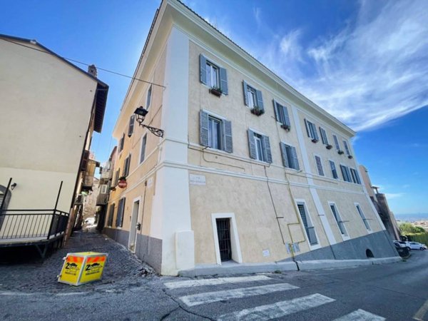 appartamento in affitto ad Albano Laziale