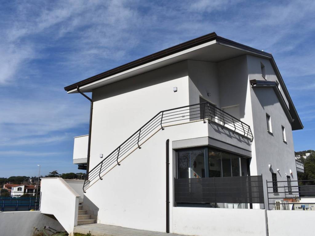 appartamento in affitto ad Albano Laziale