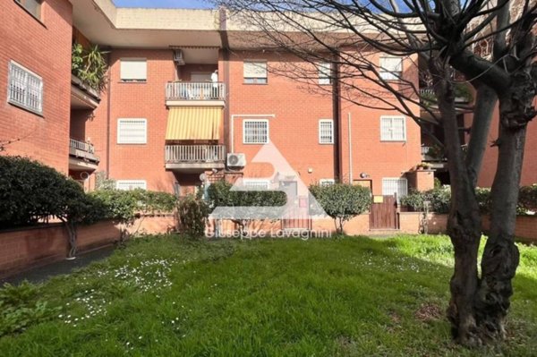 appartamento in affitto ad Albano Laziale in zona Cecchina