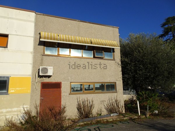 locale di sgombero in affitto ad Albano Laziale