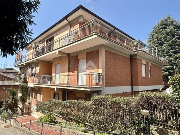 appartamento in affitto ad Albano Laziale