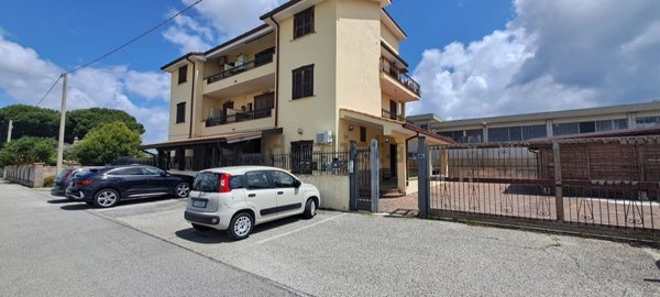 appartamento in affitto ad Albano Laziale in zona Pavona