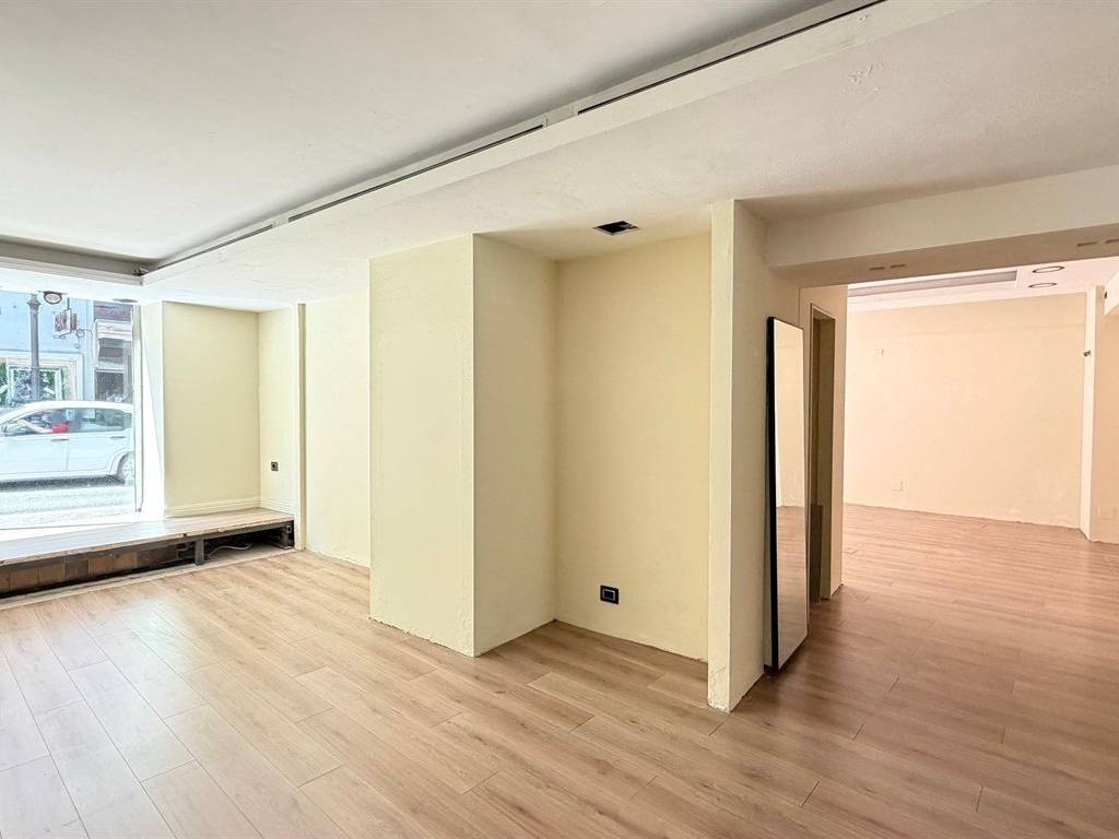 negozio in affitto ad Albano Laziale