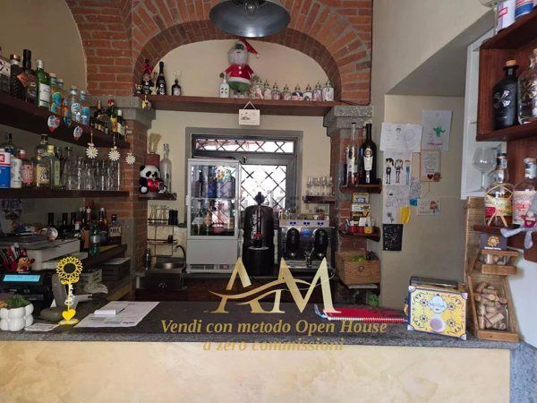 negozio in affitto ad Albano Laziale