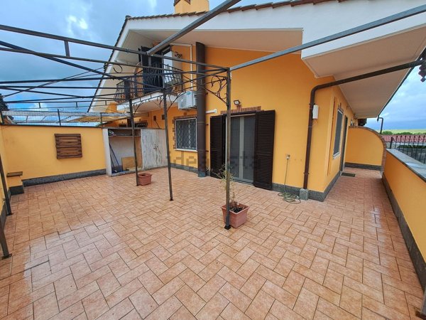 appartamento in affitto ad Albano Laziale in zona Pavona