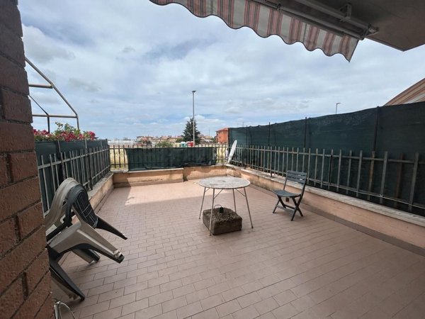 appartamento in affitto ad Albano Laziale in zona Pavona