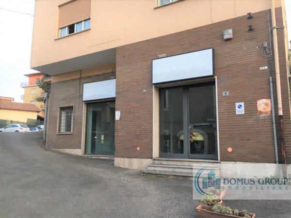 negozio in affitto ad Anguillara Sabazia