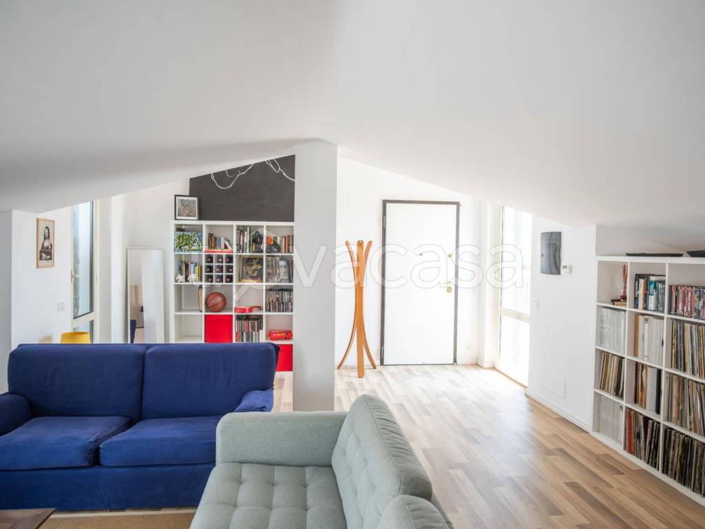 appartamento in affitto ad Anguillara Sabazia