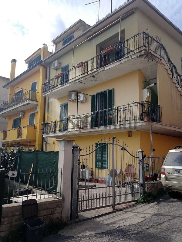 appartamento in affitto ad Anguillara Sabazia